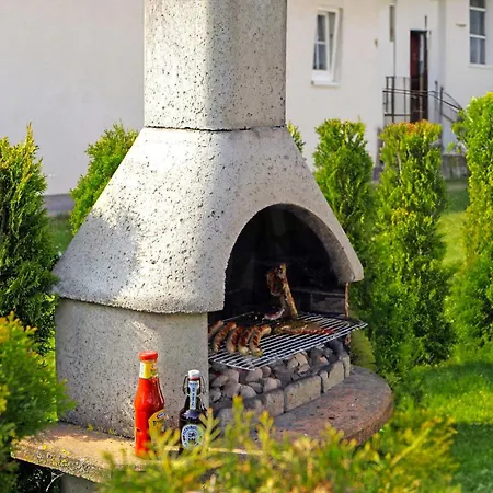 Ferienhaus Verchen بيت للعطل