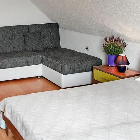 Ferienhaus Verchen بيت للعطل *
